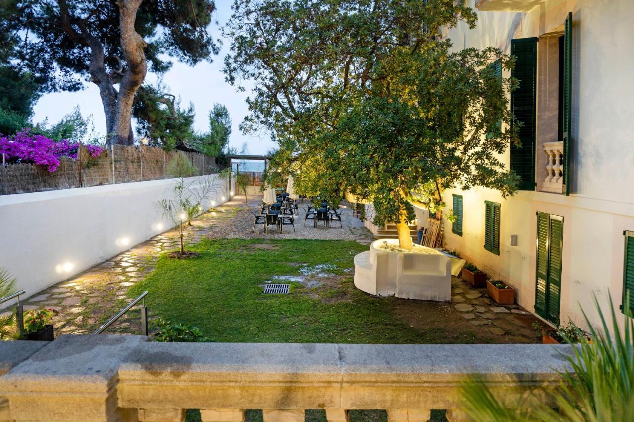 Hotel Kalima Beach à Caldes D'Estrach Extérieur photo