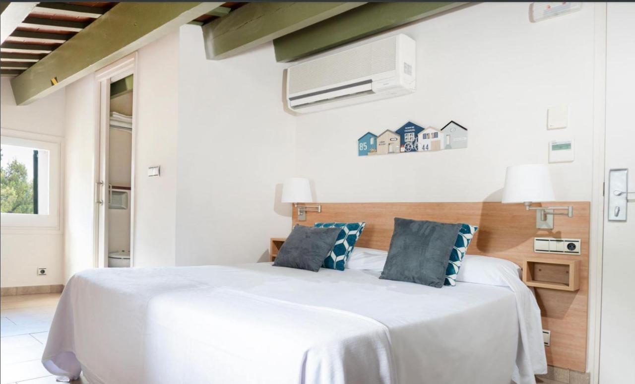 Hotel Kalima Beach à Caldes D'Estrach Extérieur photo