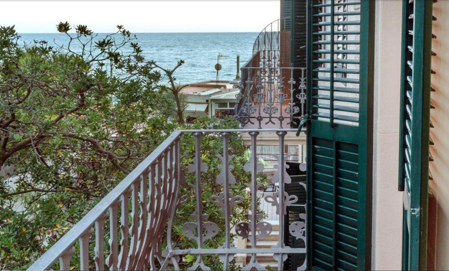 Hotel Kalima Beach à Caldes D'Estrach Chambre photo